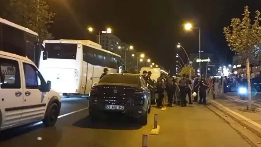 Düğünde tekmeli yumruklu Kavga haberinin görseli