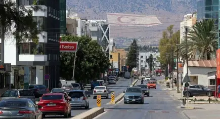KKTC'de sıcaklık alarmı! Açık alanda çalışma 10 gün yasaklandı