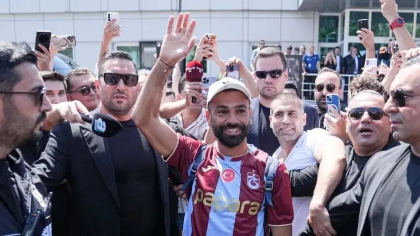 Trabzonspor, KAP'a bildirdi: Mohamed Salah’ın maaliyeti belli oldu haberinin görseli