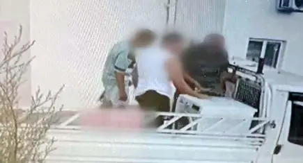 Uzaklaştırma kararını dinlemedi, evi boşalttı: Mahkemeden 300 bin liralık ziynet cezası!