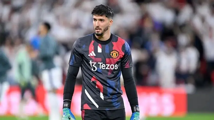 Altay Bayındır transferi sürpriz isimle duyuruldu! Yeni takımı resmen açıklandı haberinin görseli