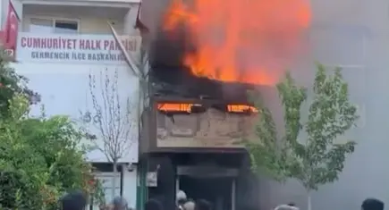 Aydın’da mobilya mağazasında yangın çıktı
