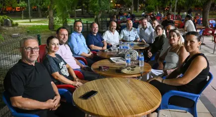 Başkan Eşki Çamdibi’nde vatandaşlarla buluştu