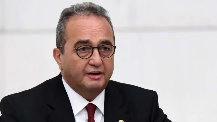 Bülent Tezcan’dan kızına ve damadına yönelik gözaltı kararına sert tepki: Siyasi bir kumpas! haberinin görseli