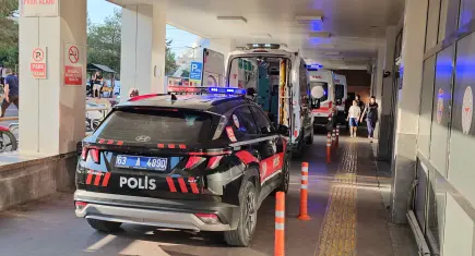 Cinsel istismar şüphelisine hastane önünde saldırı