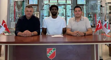 Karşıyaka, Muhaymin Mustafa transferini resmen açıkladı