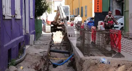 Kaya’dan Alsancak’ın son haline tepki: Burası şantiye mi?