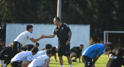 Altay’da Tuna Üzümcü’den kadro mesajı