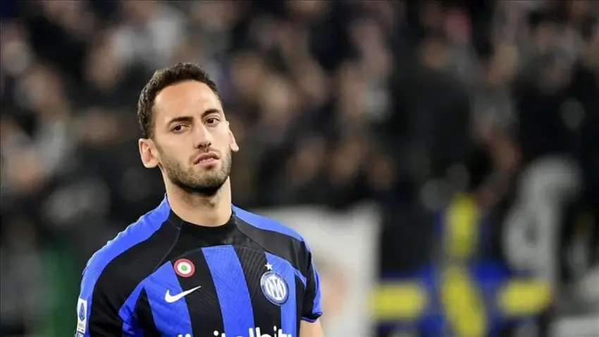 Hakan Çalhanoğlu Türkiye’ye transfer olacak mı? Milli yıldız son noktayı koydu! haberinin görseli