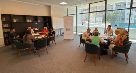 İzmir Yurttaş Meclisi 15 ilçede çalışmalarını sürdürüyor