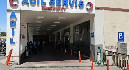 Kütahya Gediz'de aile kavgası kanlı bitti: 1 ölü, 1 yaralı