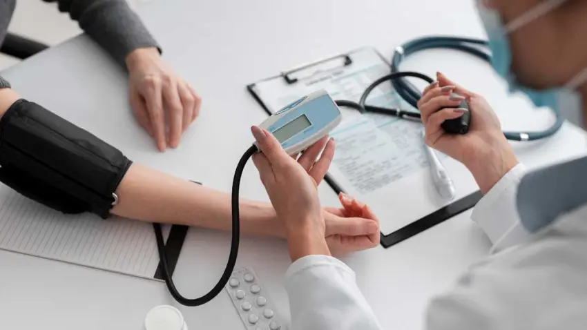 Sağlıklı yaşamın anahtarı düzenli check-up kontrollerinden geçiyor