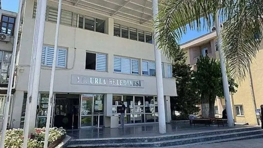 Urla Belediyesi 8 taşınmazı ihaleyle satışa çıkarıyor haberinin görseli