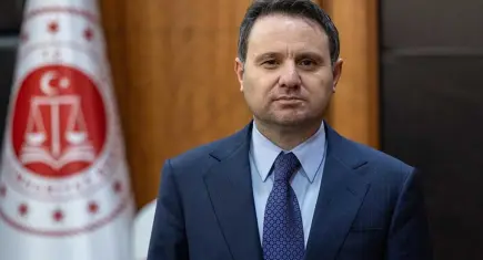 Bakan Gürlek : 52 orman yangınında 34 şüpheli tespit edildi