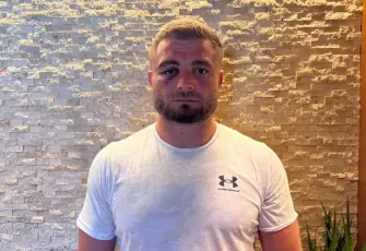 Er meydanı yolunda saldırı: Başpehlivan Serhat Elvan akaryakıt istasyonunda darbedildi