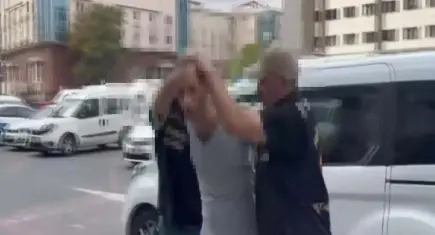 Sanal medyadan Cumhurbaşkanı'na hakaret eden şüpheli gözaltına alındı