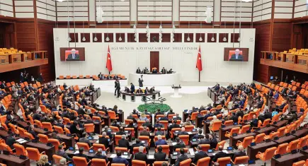 Suça sürüklenen çocuklara ilişkin düzenlemeleri içeren kanun teklifi TBMM'de kabul edildi