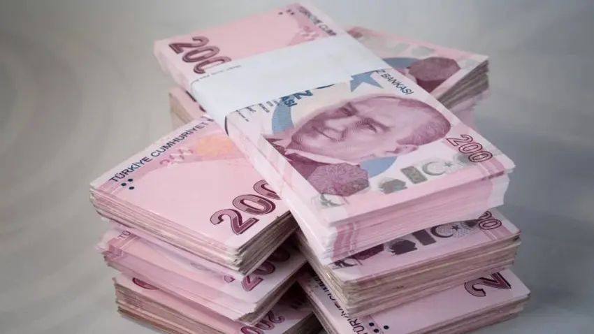 Emeklinin gözü AYM'de! Memur emeklisine 25 bin lira zam ihtimali gündemde haberinin görseli