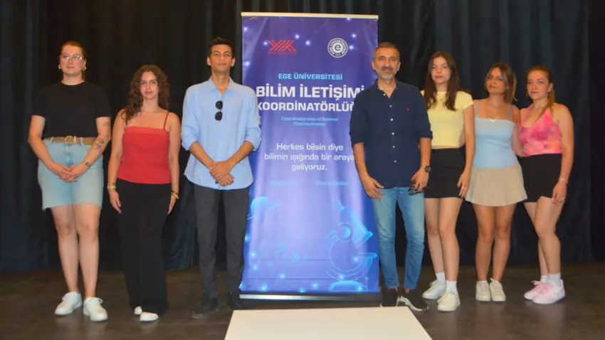 EÜ’de tekstil mühendisliğinin geleceği yapay zekâ perspektifiyle konuşuldu haberinin görseli