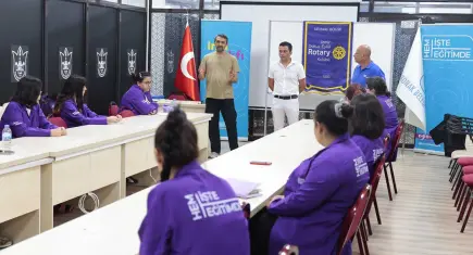 Konak’ta kadınlara sanayinin kapılarını açacak eğitim başladı