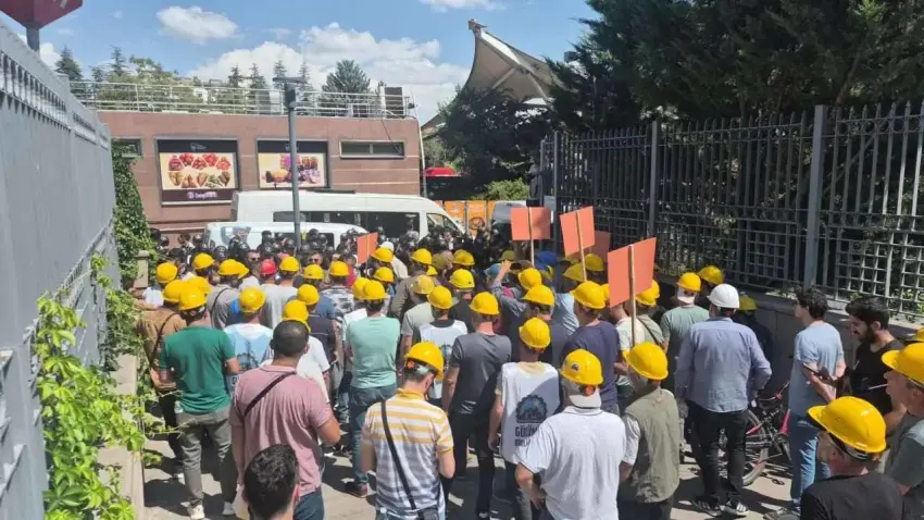 Maden işçilerine polis müdahalesi: Çok sayıda gözaltı haberinin görseli