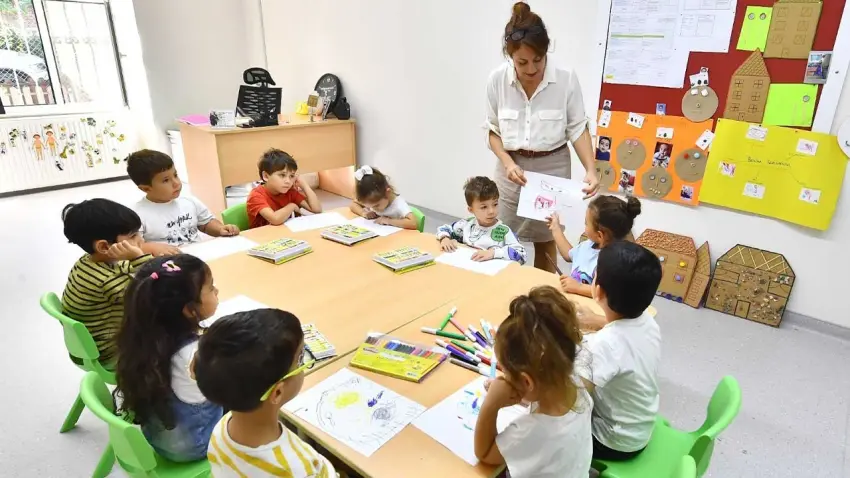 Yuvamız İzmir’de ücret indirimi velileri sevindirdi: “Zam beklerken indirim geldi” haberinin görseli