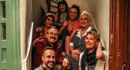 ‘2 Aile Arasında’ için geri sayım başladı! Vizyon tarihi belli oldu