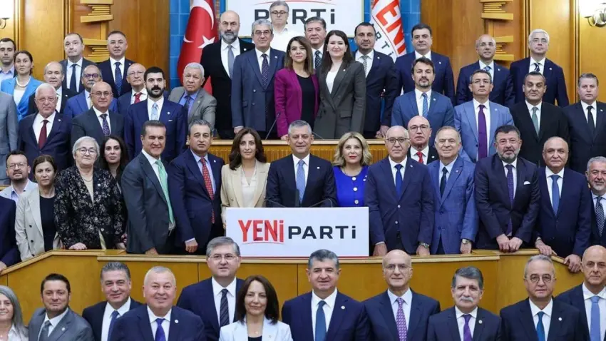 YENİ Parti’ye online üyelikler başladı haberinin görseli