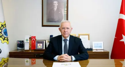İZSİAD Başkanı Yüksel: “İhracat artarken sanayi güç kaybediyor”