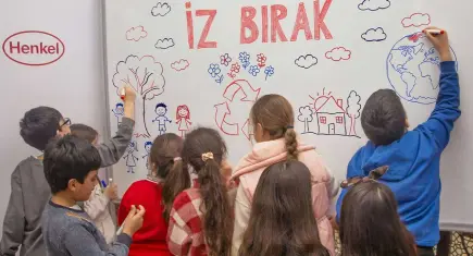 Türk Henkel’in İz Bırak Projesi, bu yıl İzmirli çocuklarla buluştu