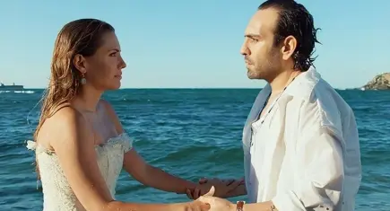 Tuzlu Kahve dizisinden ilk tanıtım geldi! Yıldızlarla dolu kadrosuyla dikkat çekiyor