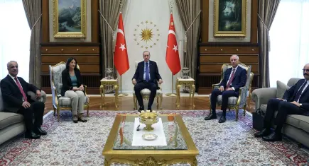 Cumhurbaşkanı Erdoğan, DEM Parti İmralı heyetini kabul etti