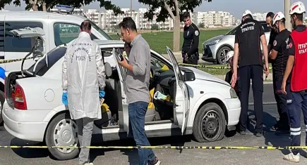 Kırmızı ışıkta bıçaklı ve tüfekli pusu: 1 ölü, 2 yaralı!