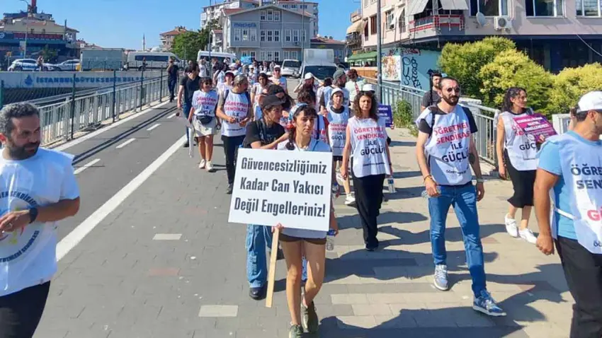 Özel Sektör Öğretmenleri Sendikası: Kazandık dostlar haberinin görseli