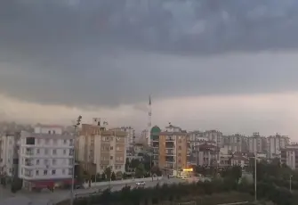 32 derece sıcakta sağanak yağmur!