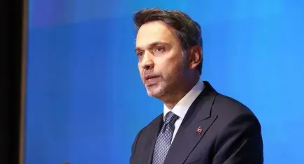 Bakan Bayraktar, Türkiye'nin enerjide çeyrek asra 100 yıllık işi sığdırdığını bildirdi