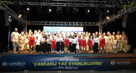 Çandarlı’nın yeni meydanı ilk etkinliğinde doldu taştı