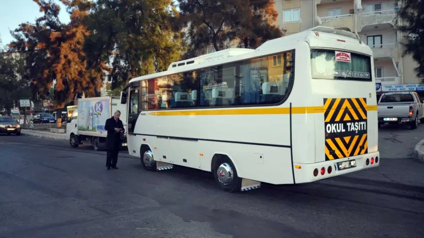 İzmir’de servis ücretini aşan taşımacıya 88 bin 830 TL ceza haberinin görseli