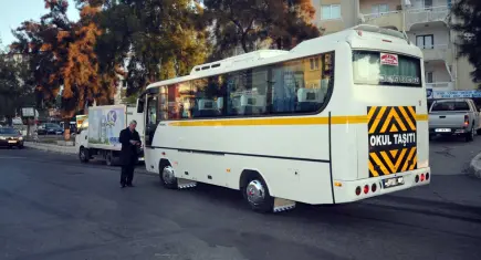 İzmir’de servis ücretini aşan taşımacıya 88 bin 830 TL ceza
