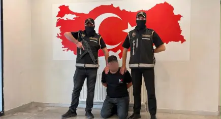 Yeni nesil suç örgütü üyeleriyle bağlantılı şüpheli Bakü'de yakalandı! Türkiye'ye getirildi