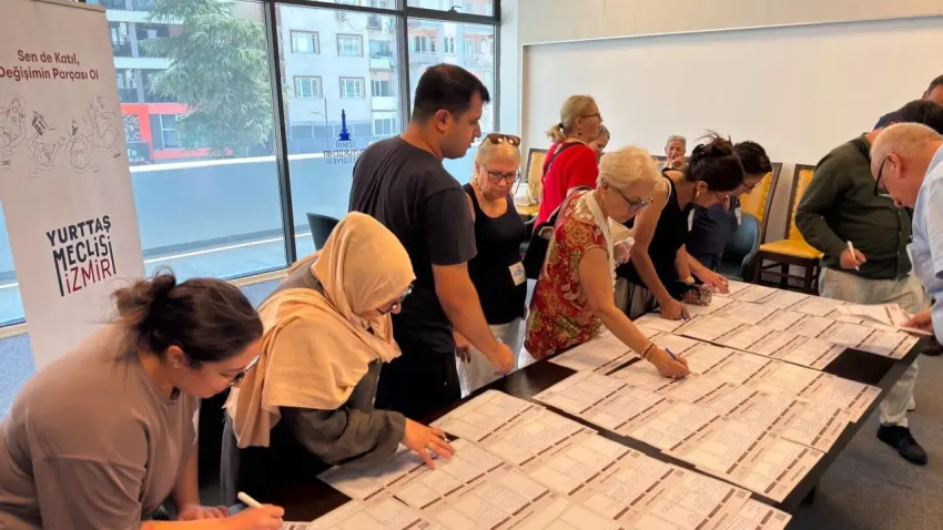 İzmir’de Yurttaş Meclisi’nin üçüncü dönem başvuruları başladı