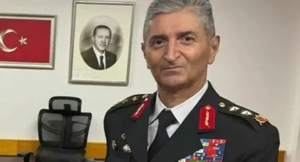 İzmir İl Jandarma Komutanlığı’nda görev değişimi: Halil Şen atandı