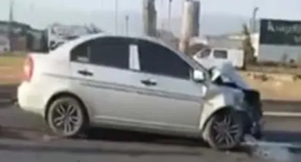 Otomobil cipe çarptı: Çok sayıda yaralı var!