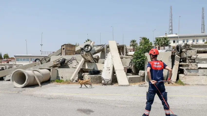 17 Ağustos’un izleri 27 yıldır hafızalarında haberinin görseli