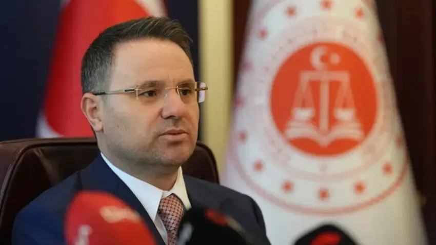 Bakan Gürlek: Dini değerler suç faaliyetlerinin kalkanı olamaz