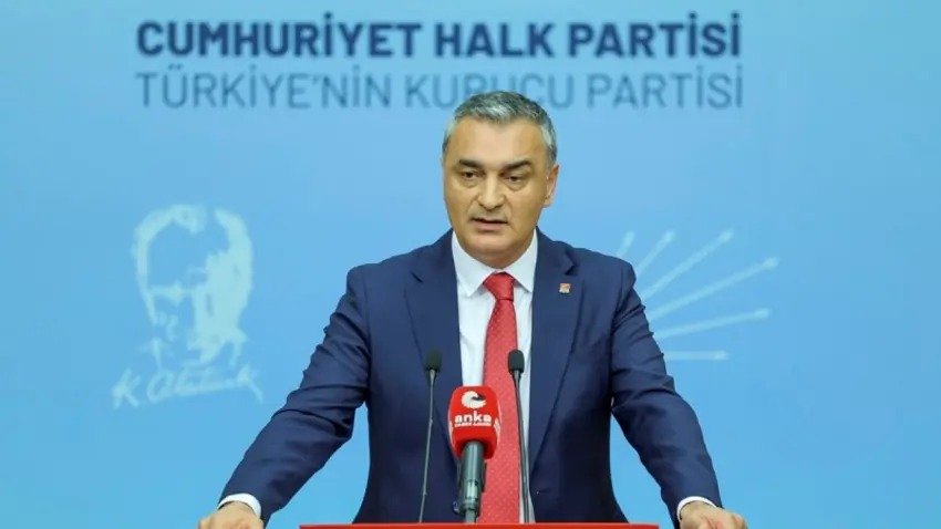 CHP Sözcüsü Sarı’dan Menderes açıklaması: Yeni Parti’nin adayını destekleme talimatı verdik haberinin görseli