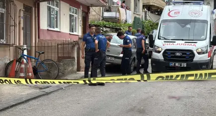 Kocaeli'de kanlı hesaplaşma: Bir kişiyi öldürdü, aynı silahla kendini vurdu