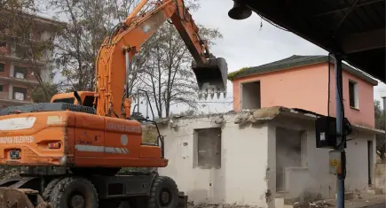 Ulucak Pazaryeri baştan aşağı yenilendi