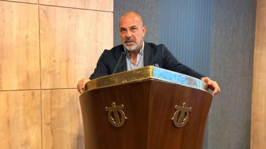 İMEAK DTO İzmir’de seçim heyecanı: Öztürk 4’üncü kez aday haberinin görseli