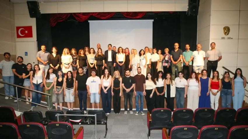 Karşıyaka'da 5. Öğrenci Yaz Okulu heyecanı başladı haberinin görseli